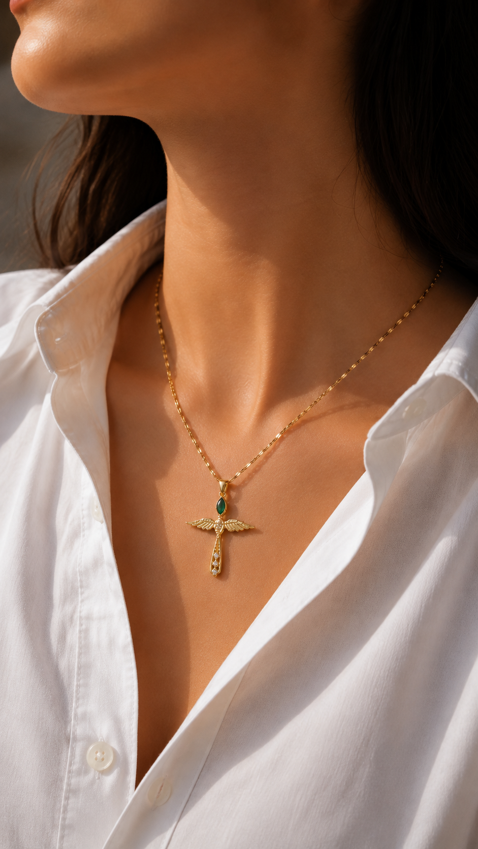 Engel Halskette mit grünem Stein – 18K vergoldeter Edelstahl | Zirkonia Kette Damen
