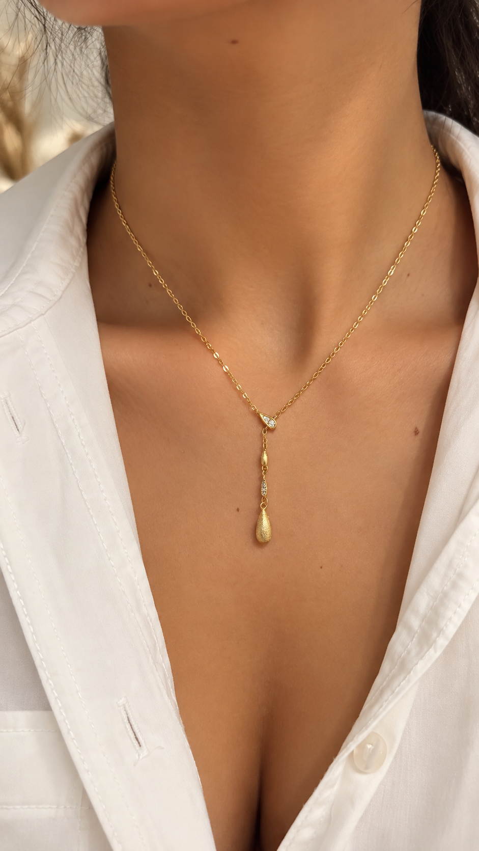 Y-Kette Gold mit Tropfen Anhänger | Elegante Edelstahl Halskette