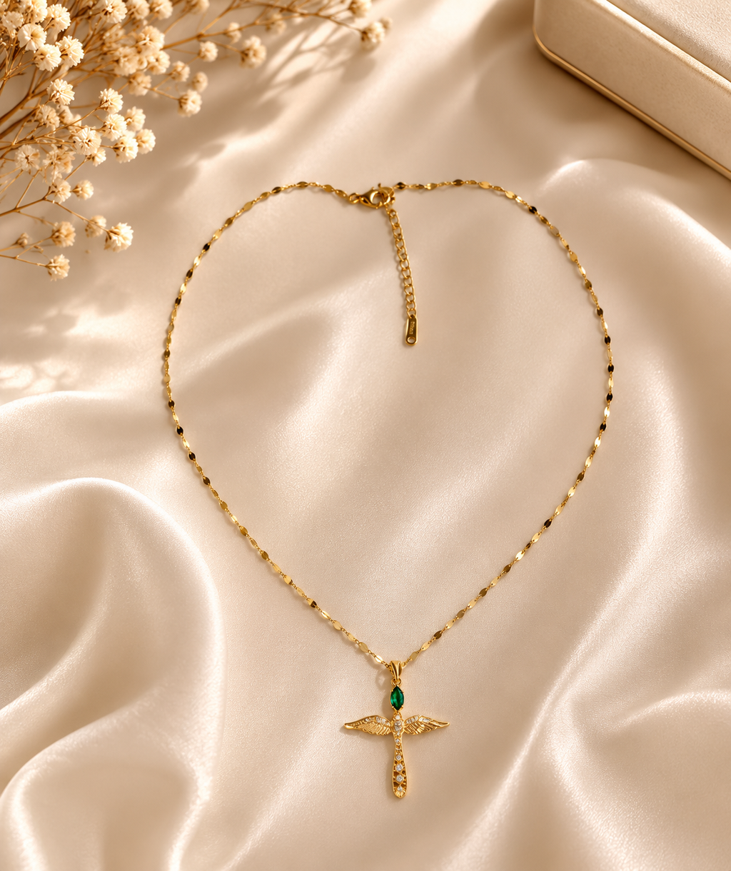 Engel Halskette mit grünem Stein – 18K vergoldeter Edelstahl | Zirkonia Kette Damen