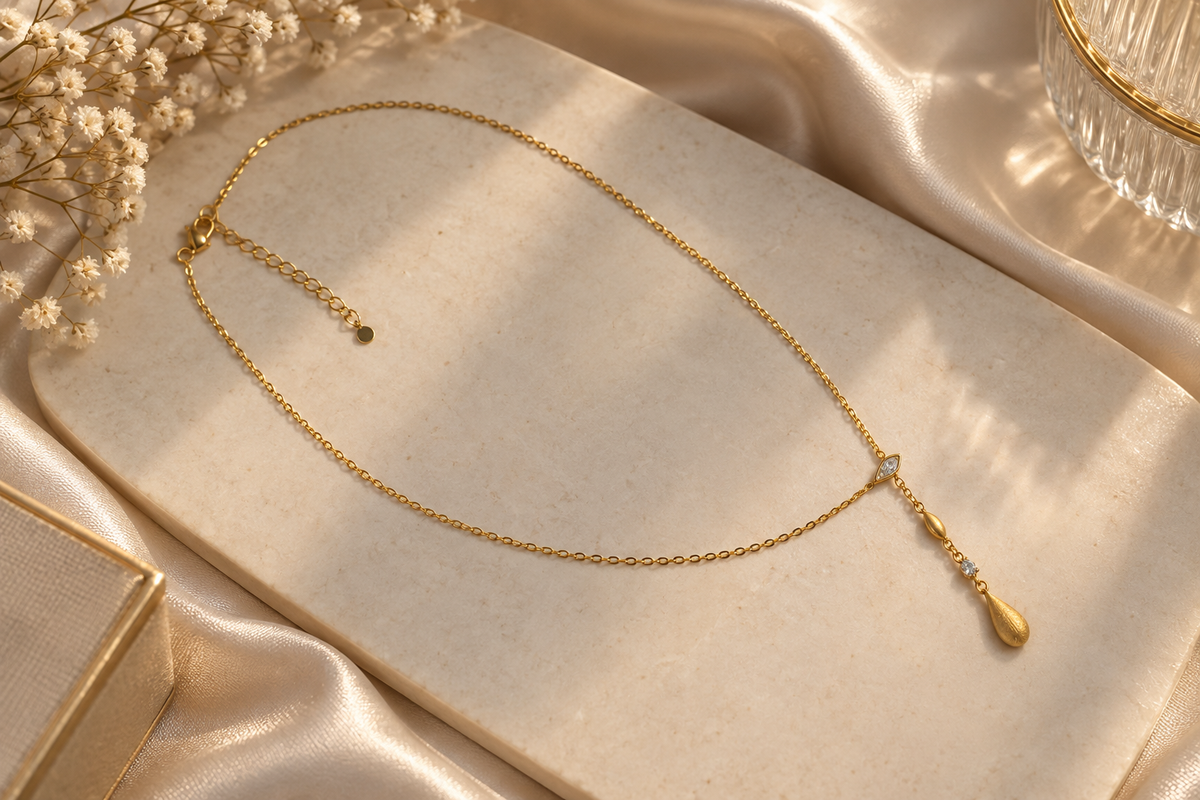 Y-Kette Gold mit Tropfen Anhänger | Elegante Edelstahl Halskette