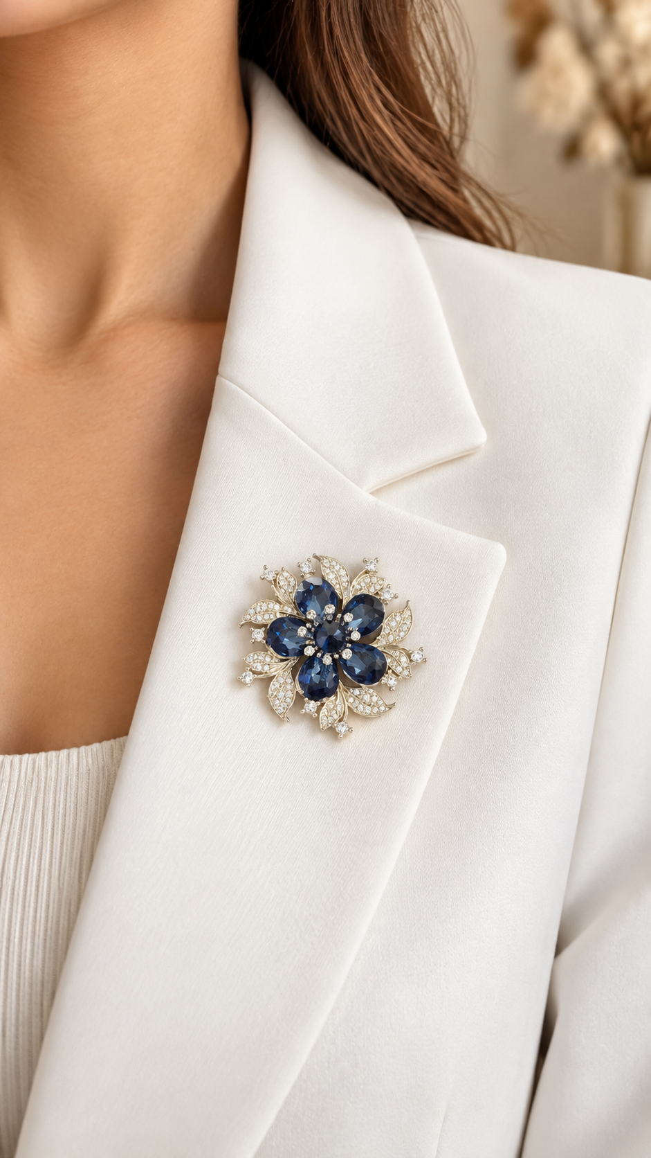 Elegante Blumenbrosche Silber Blau – Vintage Brosche mit Strasssteinen | Damen Schmuck